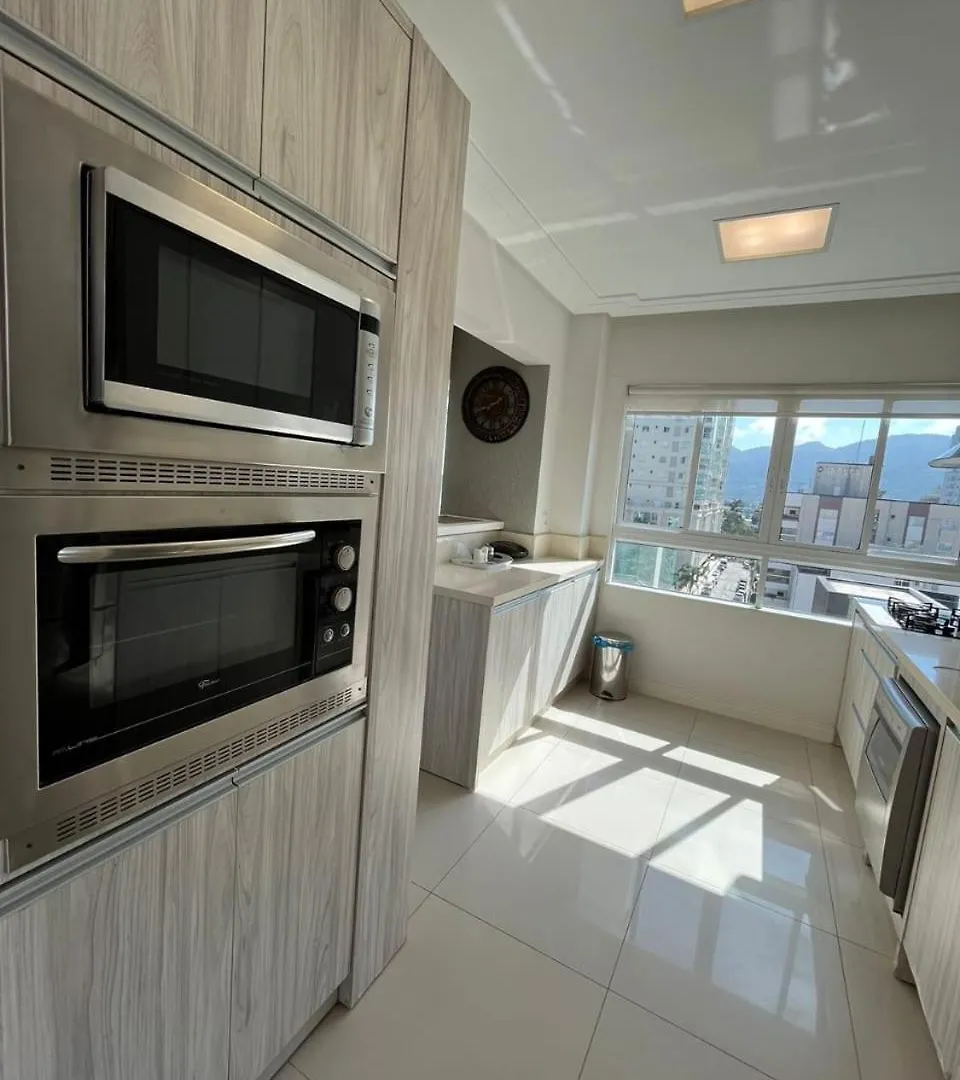 Lindo Apartamento Em Itapema Brazil